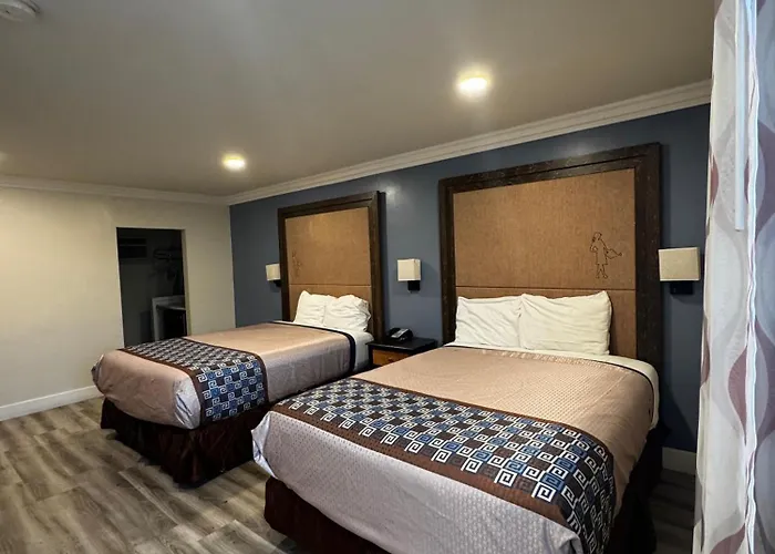 Friendship Motor Inn